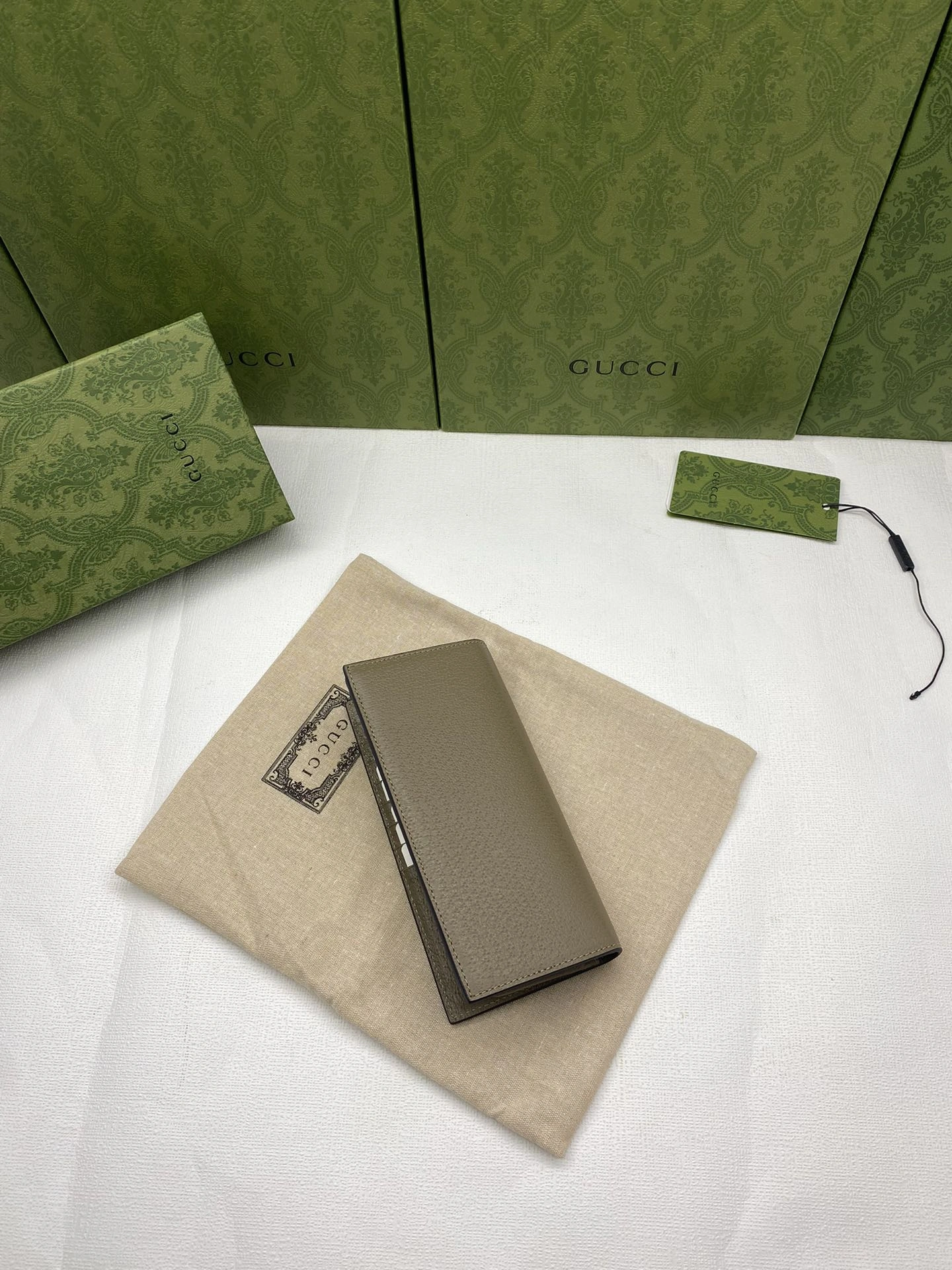 Gucci Wallets Purse Bold 56865