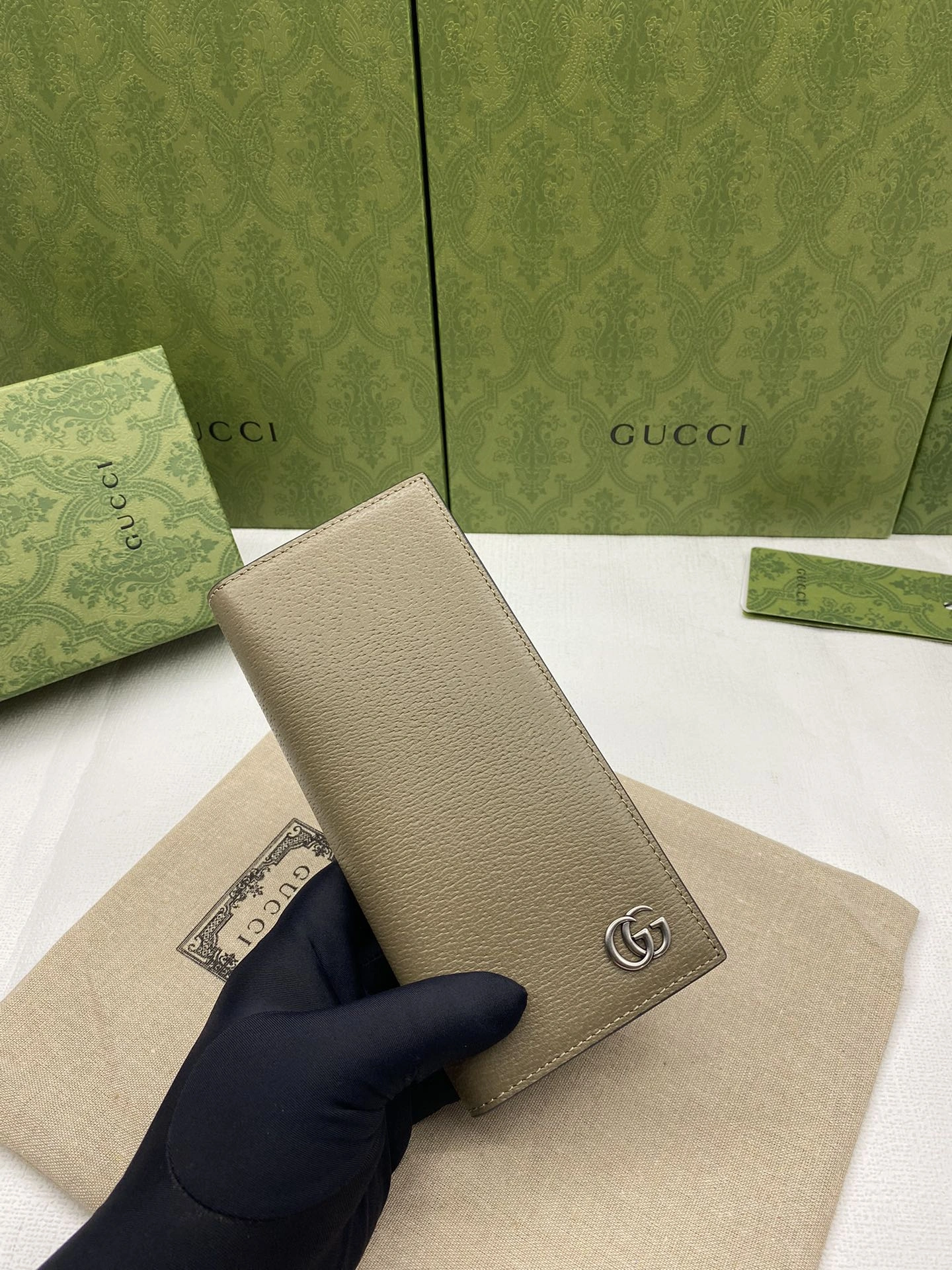 Gucci Wallets Purse Bold 56865