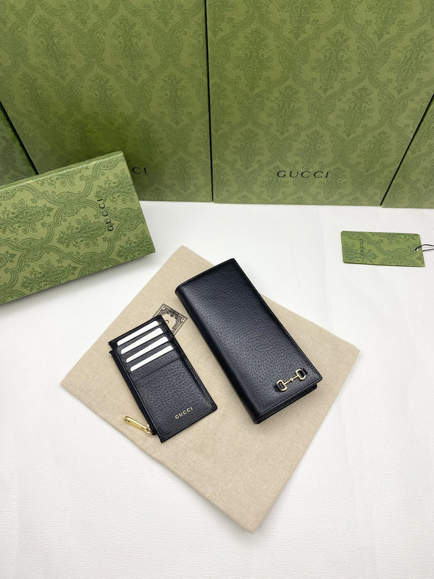 Gucci Wallets Purse Versatile 56856