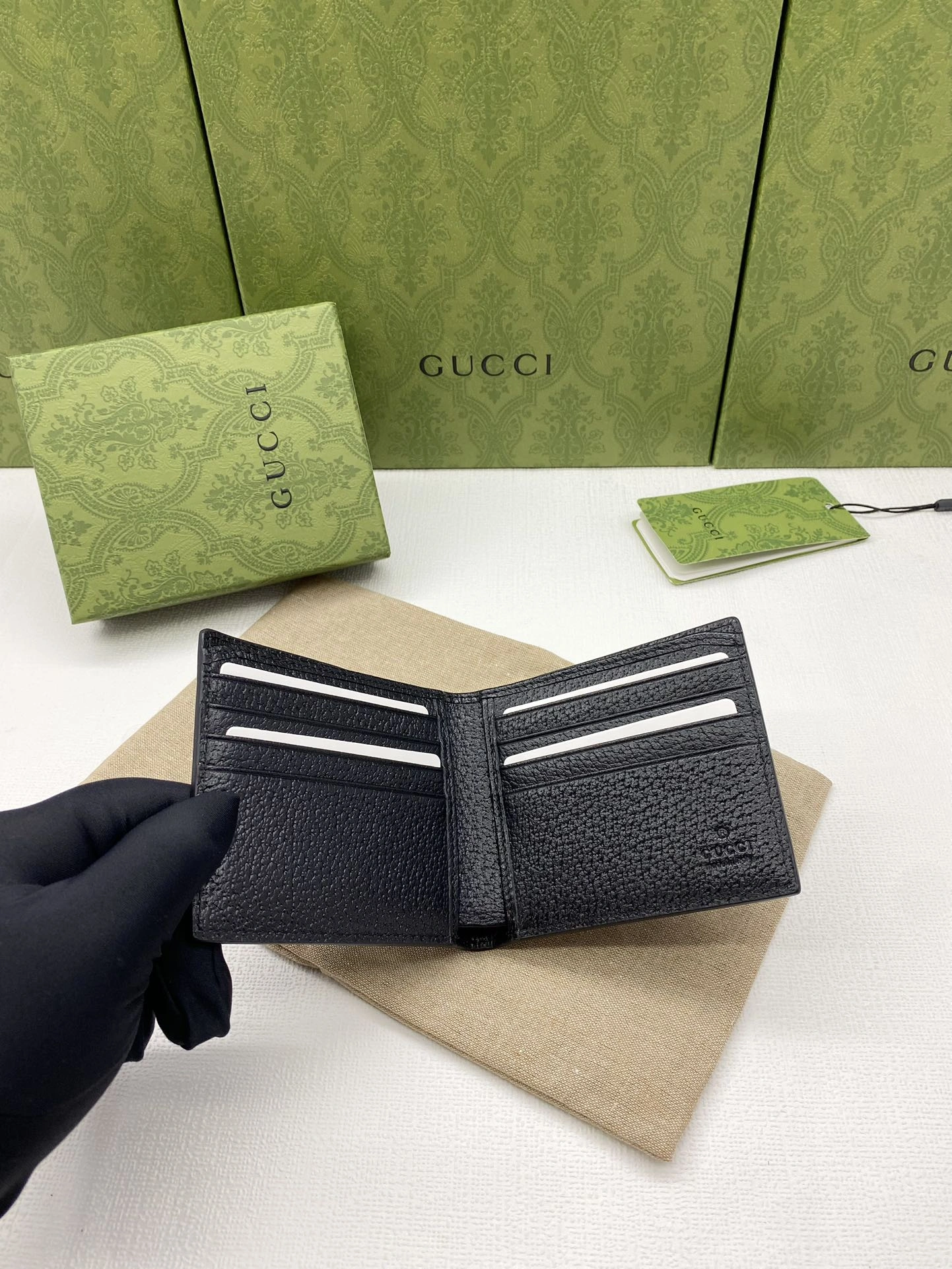 Gucci Wallets Purse Lightweight 56858