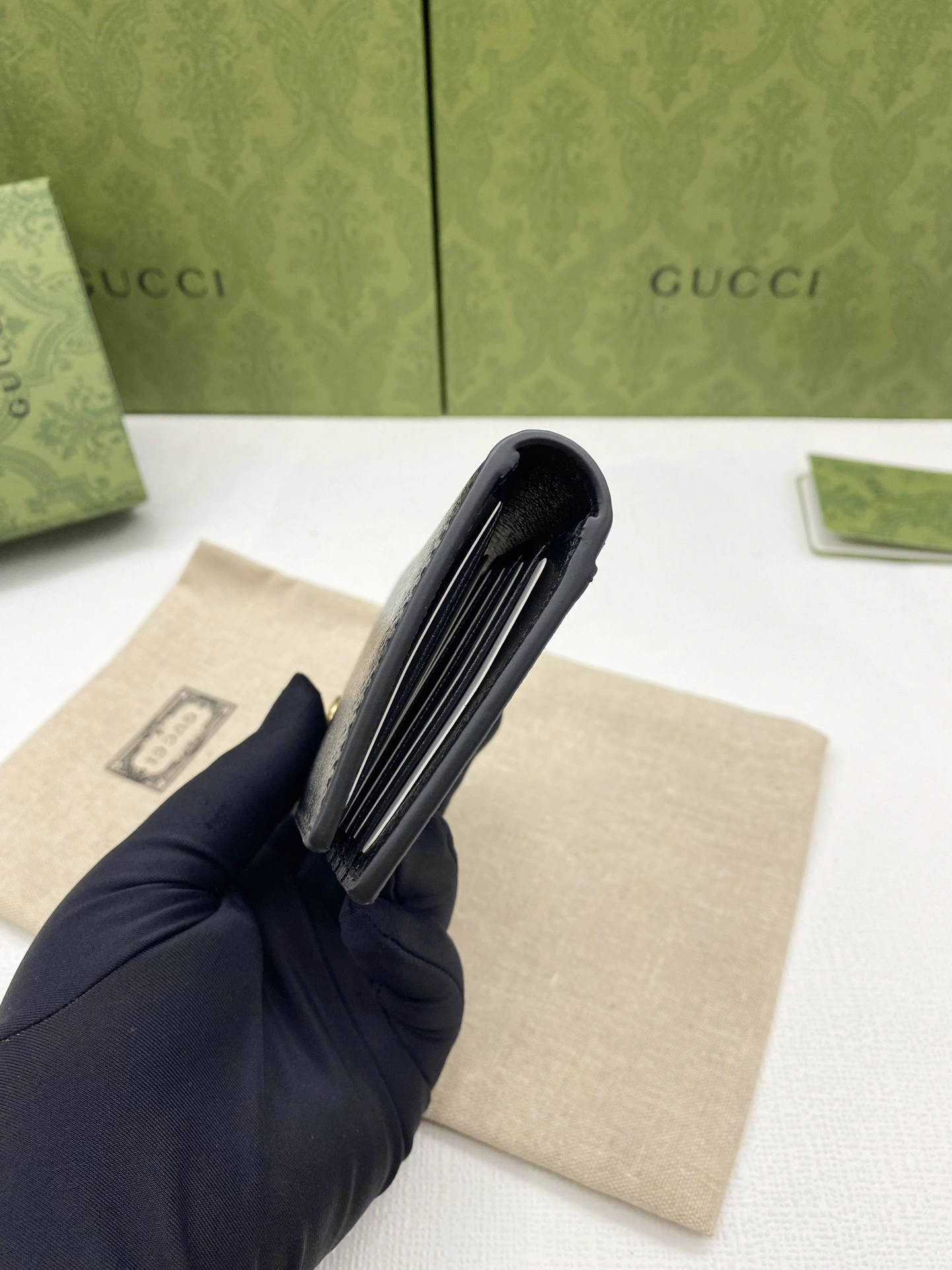 Stretchable Gucci Wallets Purse 56853