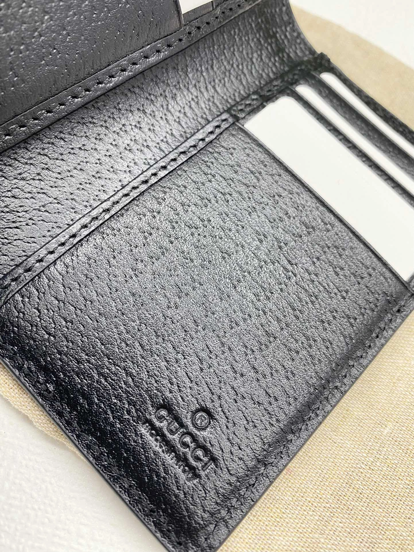 Stretchable Gucci Wallets Purse 56853