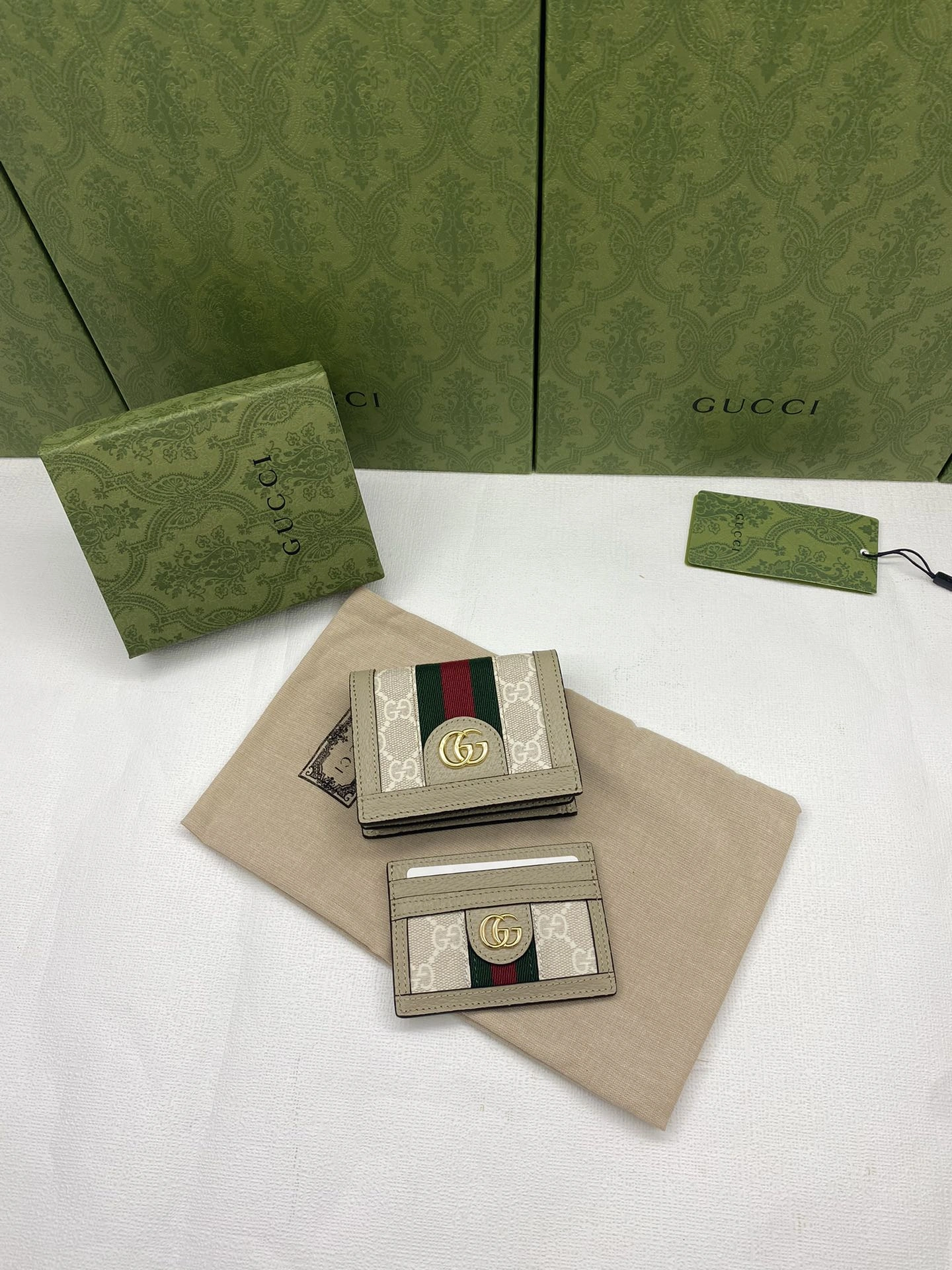 Breathable Gucci Wallets Purse 56847