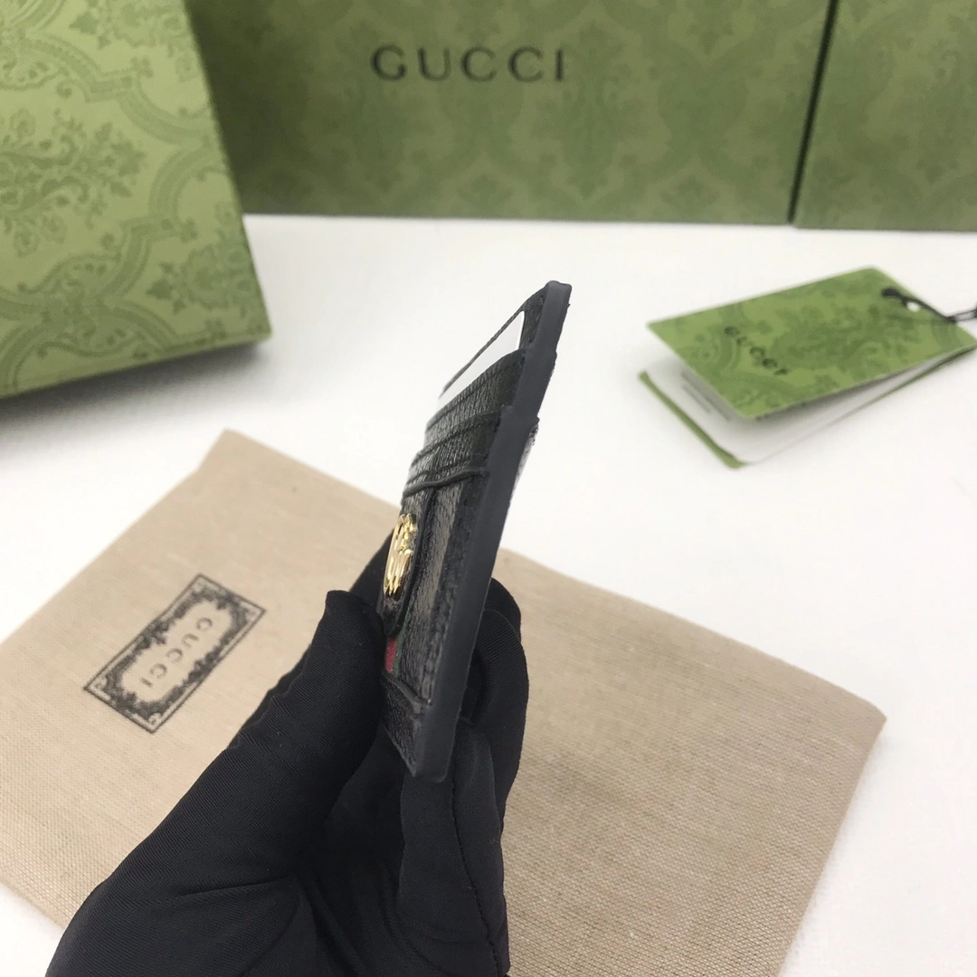 Sleek Gucci Wallets Purse 56835