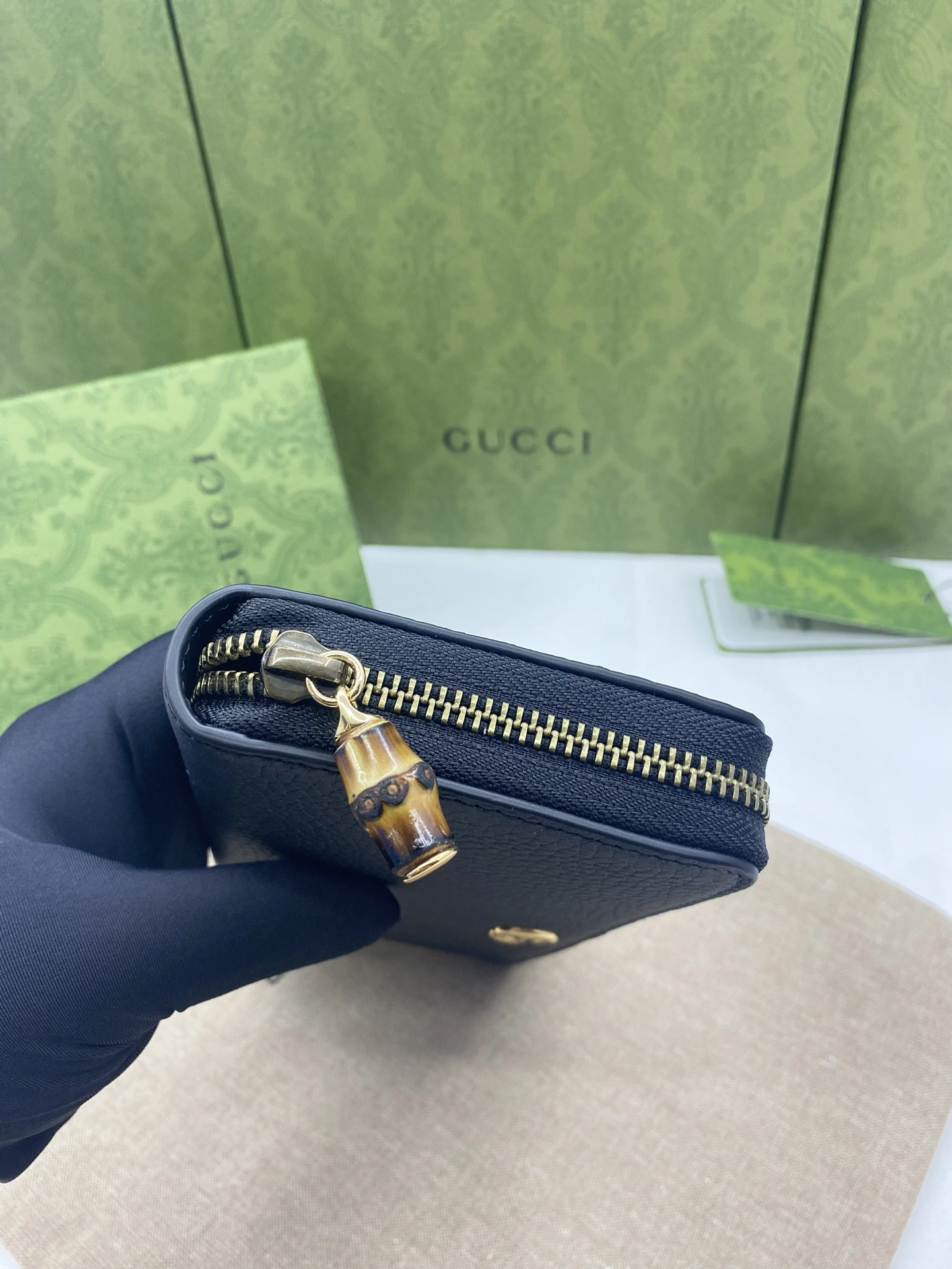 RelaxedFit Gucci Wallets Purse 56823