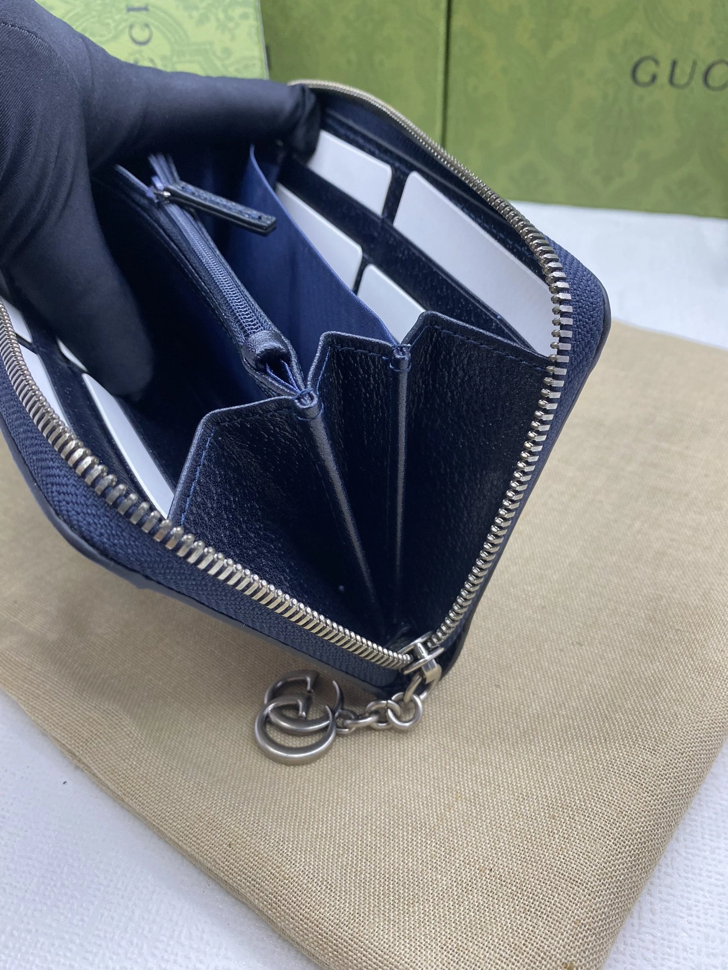 HighPerformance Gucci Wallets Purse 56825