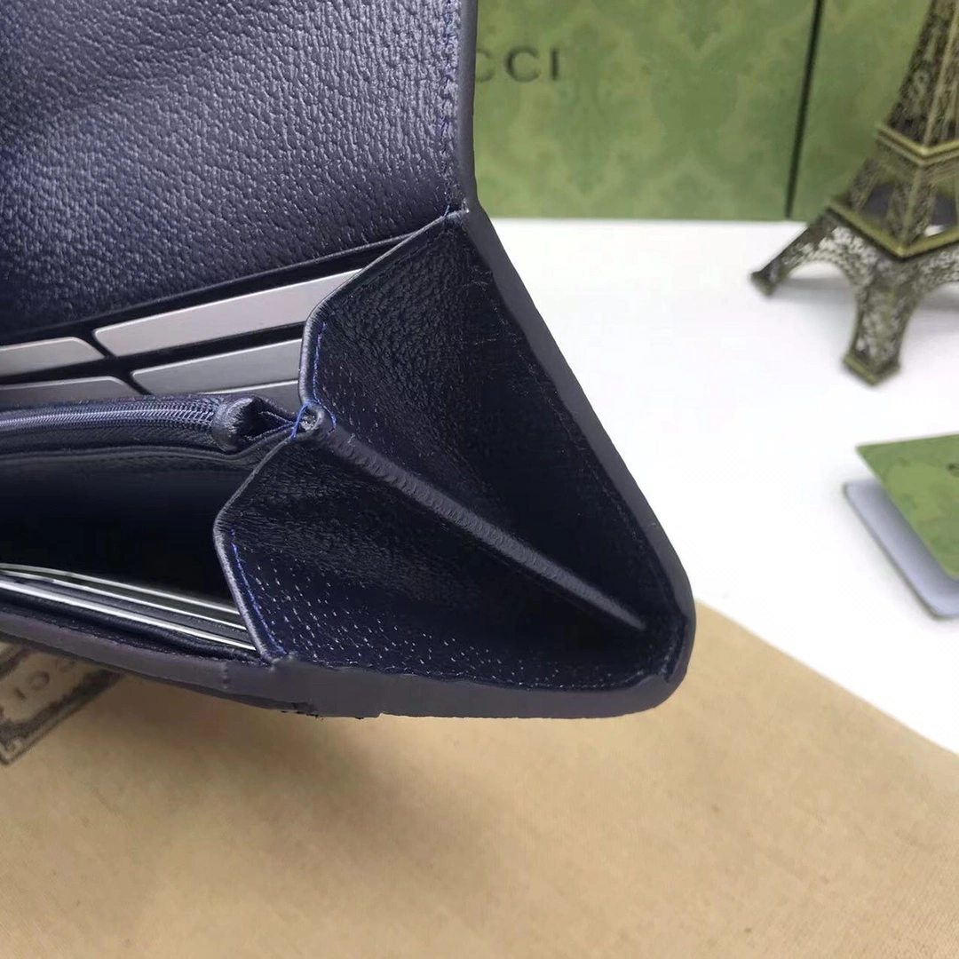 Gucci Wallets Purse ComfortFit 56828