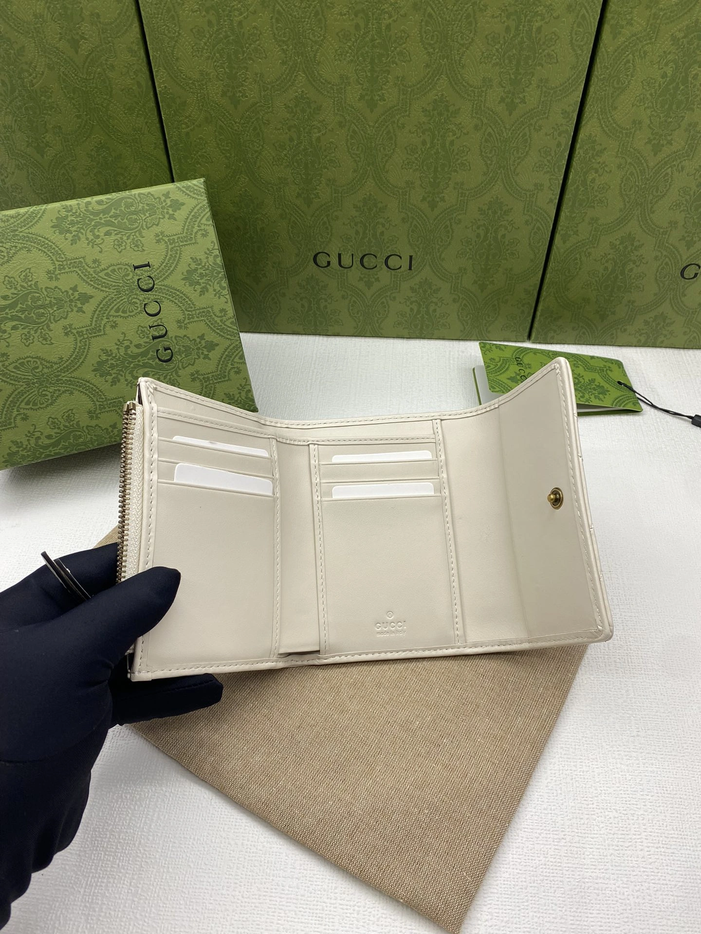Gucci Wallets Purse Modern 56820