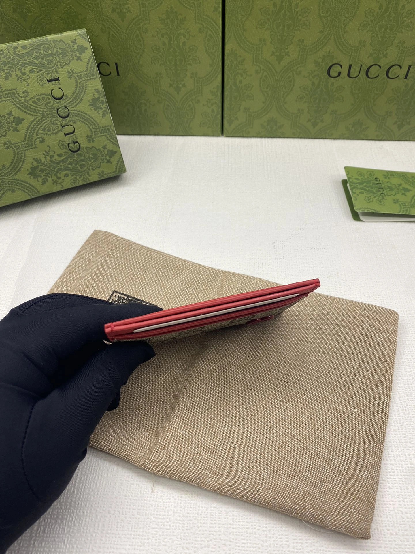Gucci Wallets Purse Snug 56824