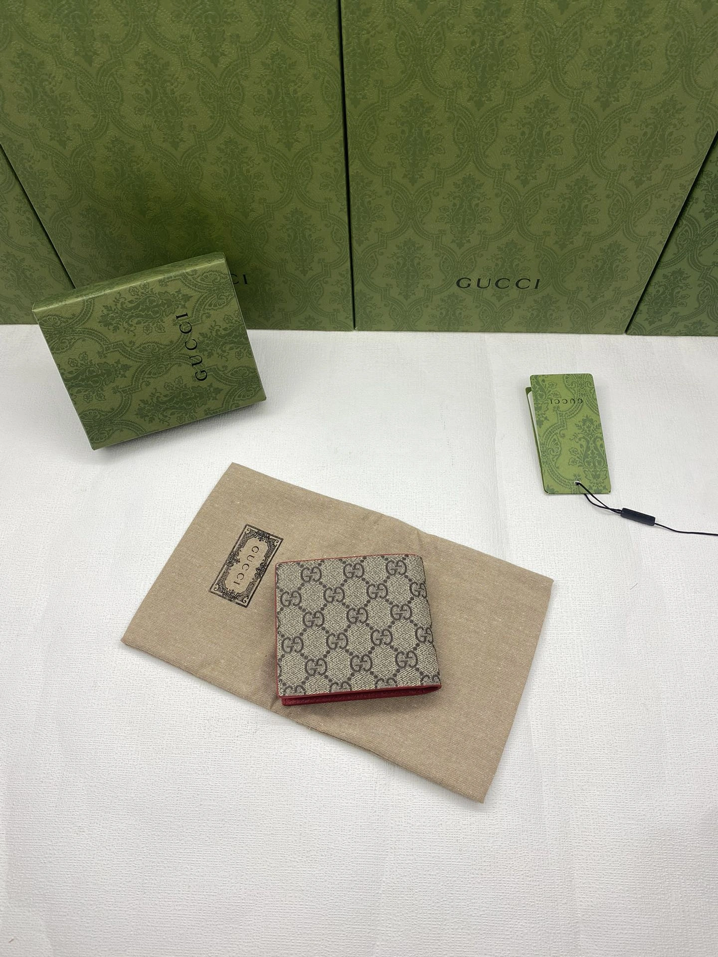 Refined Gucci Wallets Purse 56818