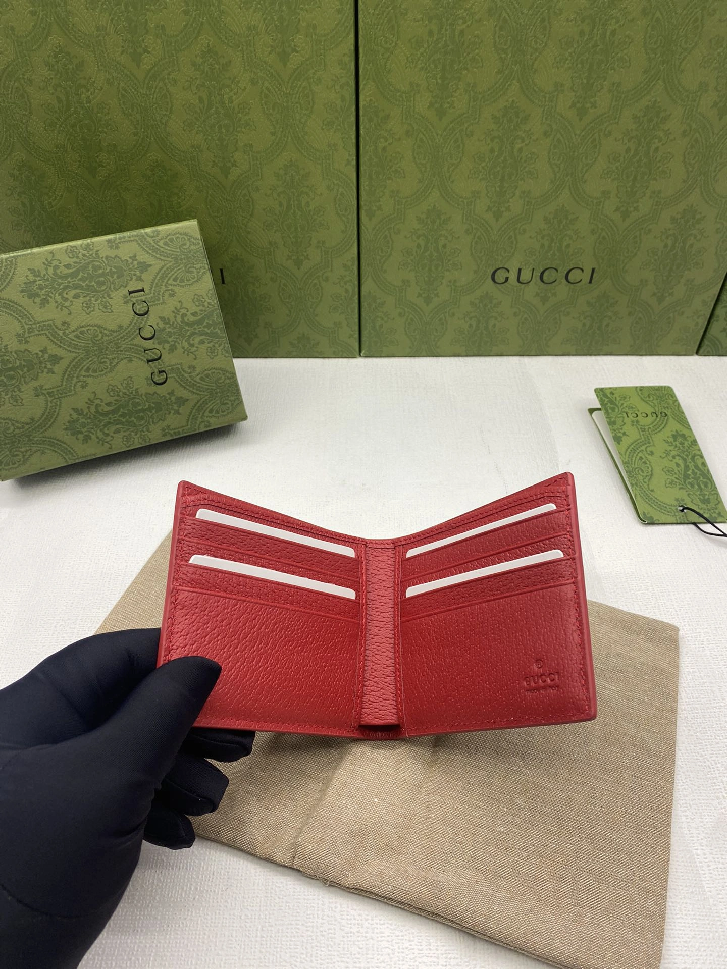 Refined Gucci Wallets Purse 56818