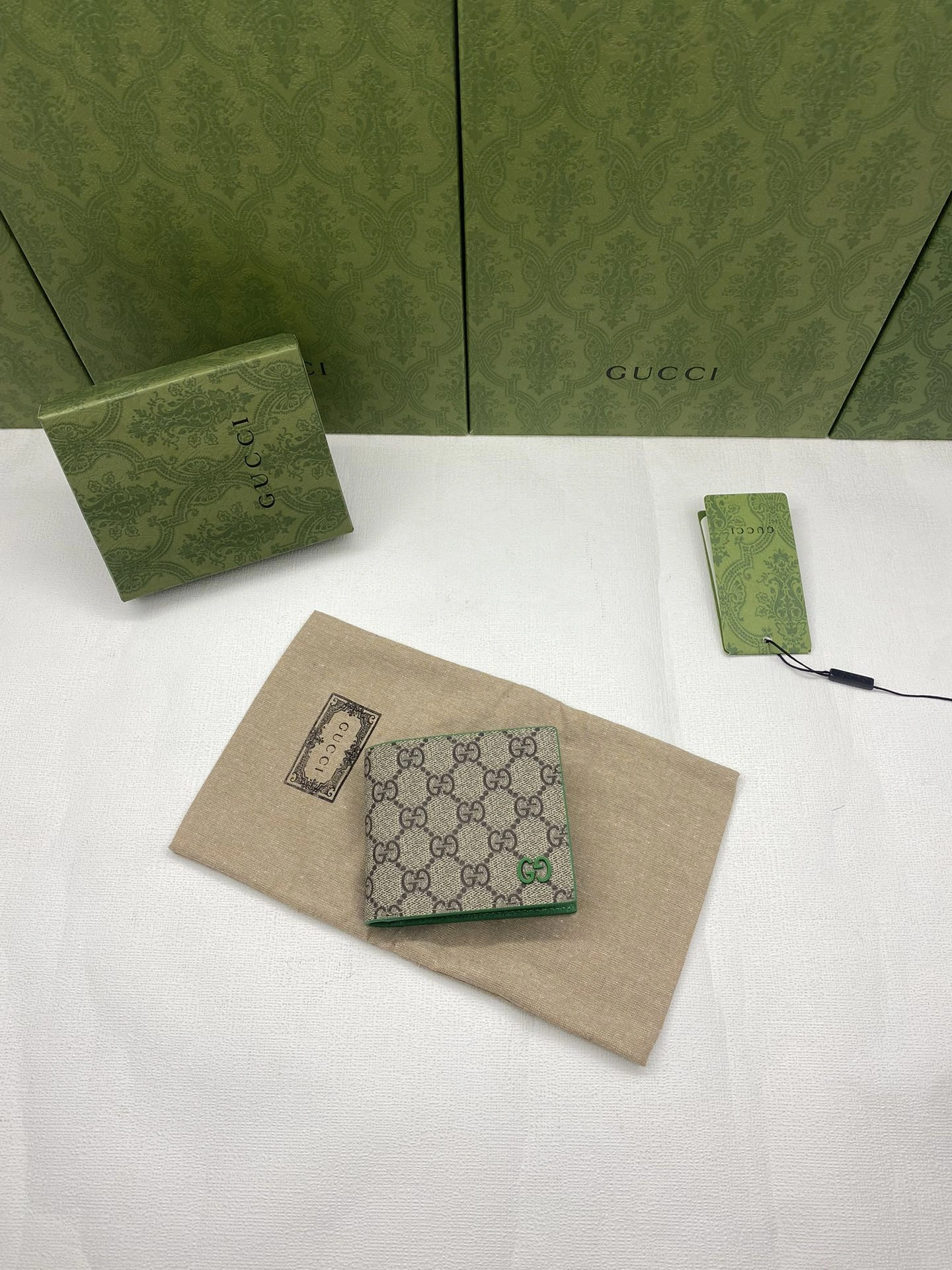 ModernLook Gucci Wallets Purse 56822