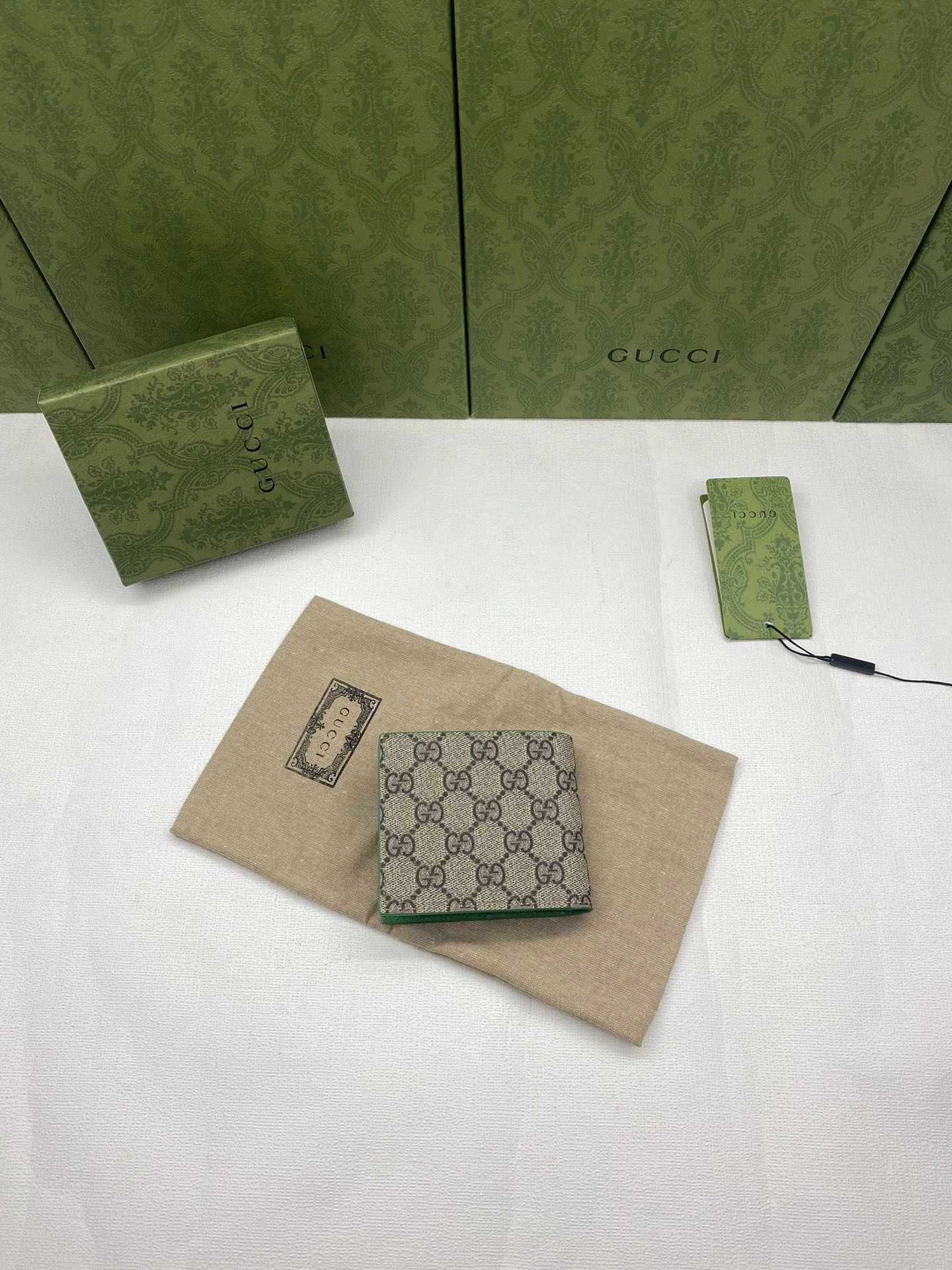 ModernLook Gucci Wallets Purse 56822