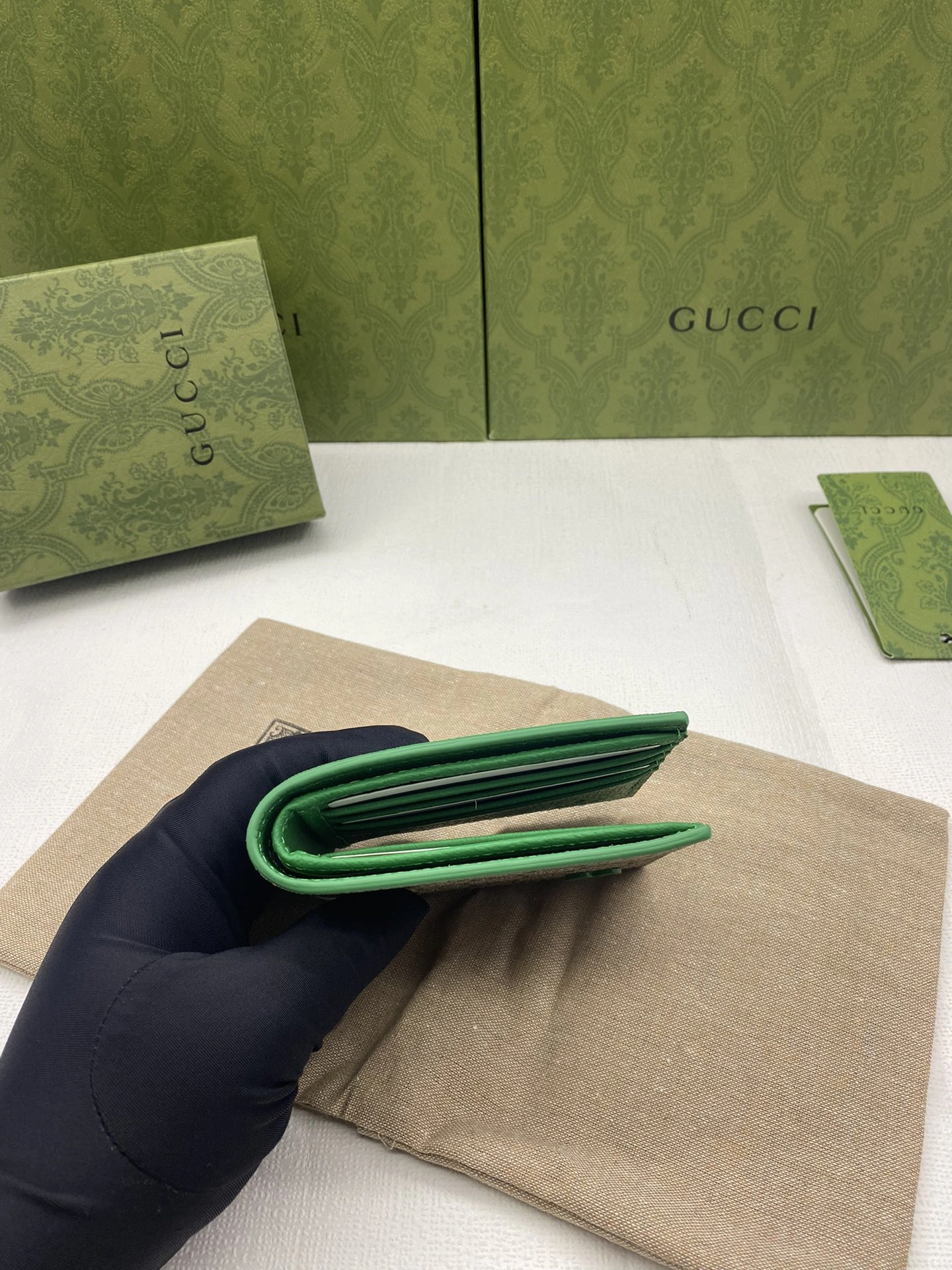ModernLook Gucci Wallets Purse 56822