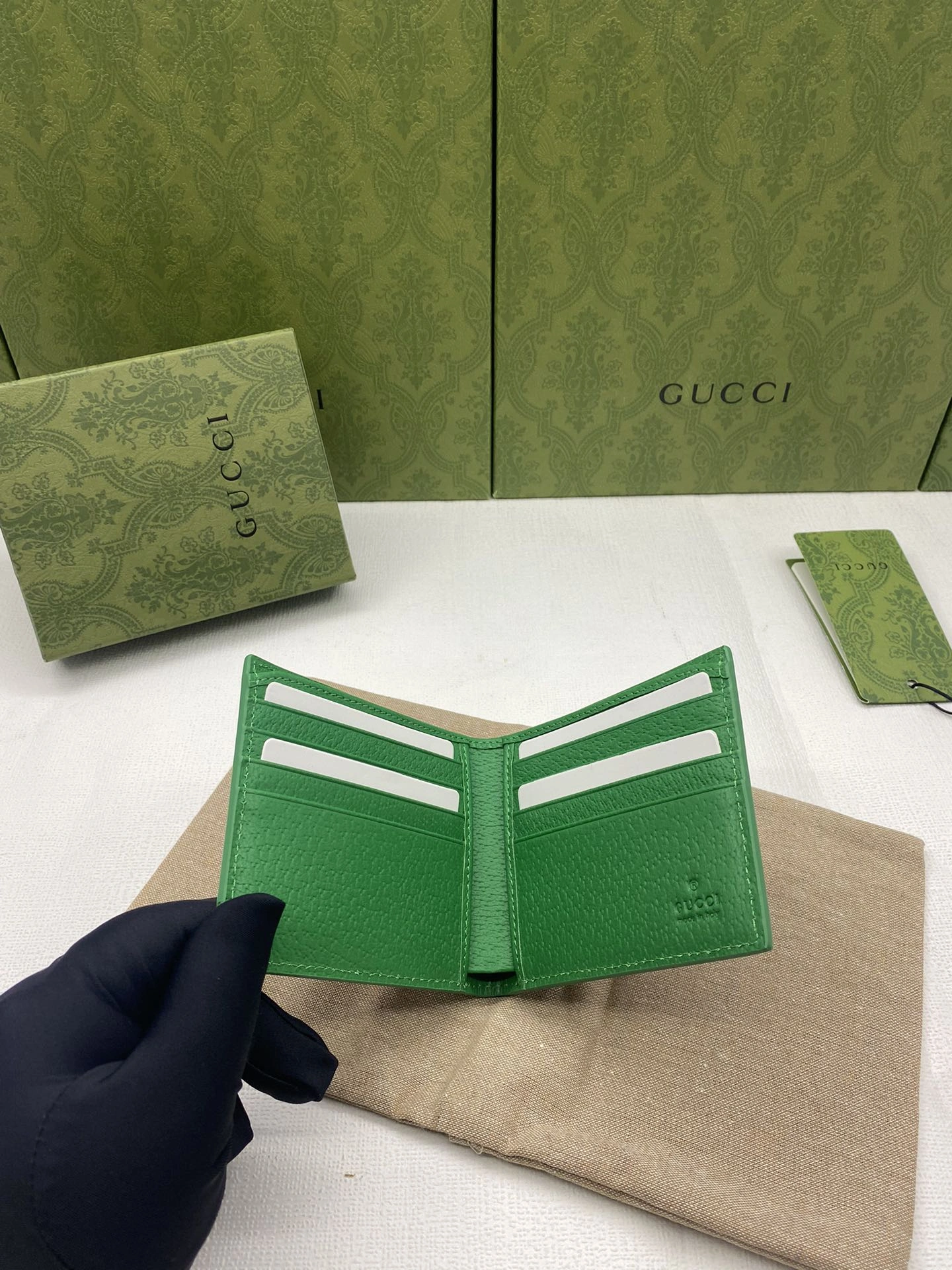 ModernLook Gucci Wallets Purse 56822