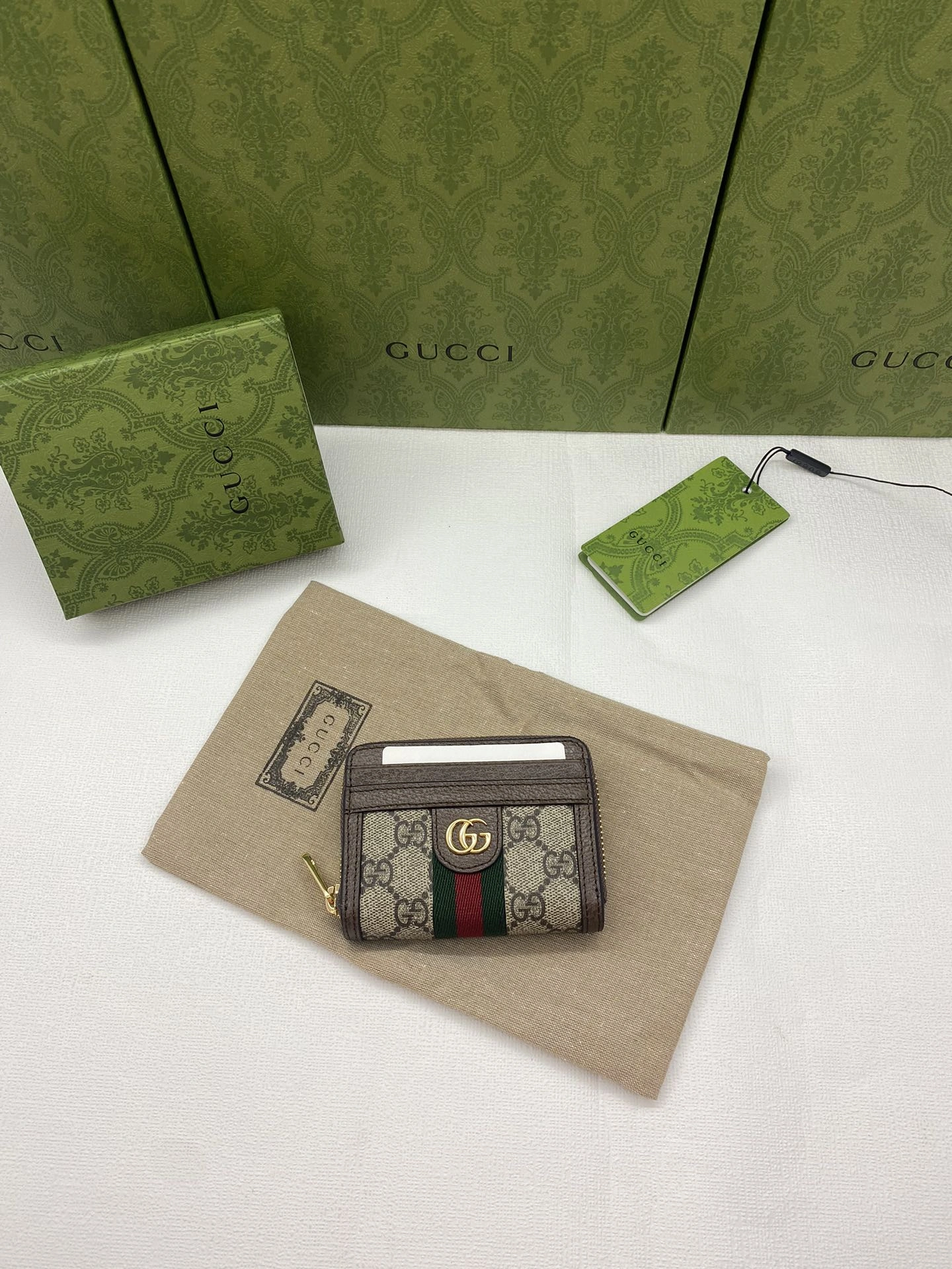 Gucci Wallets Purse Bold 56813