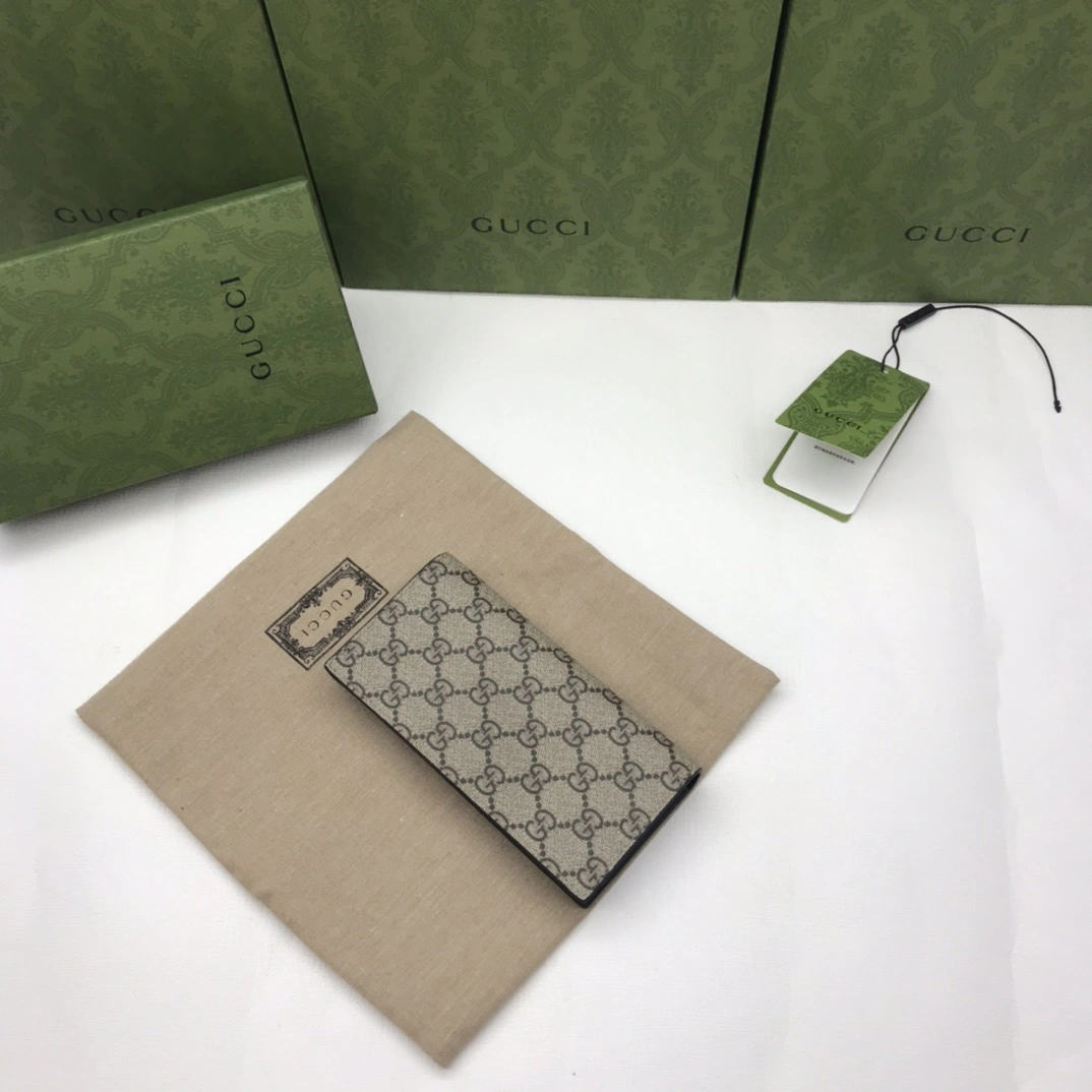 Versatile Gucci Wallets Purse 56812
