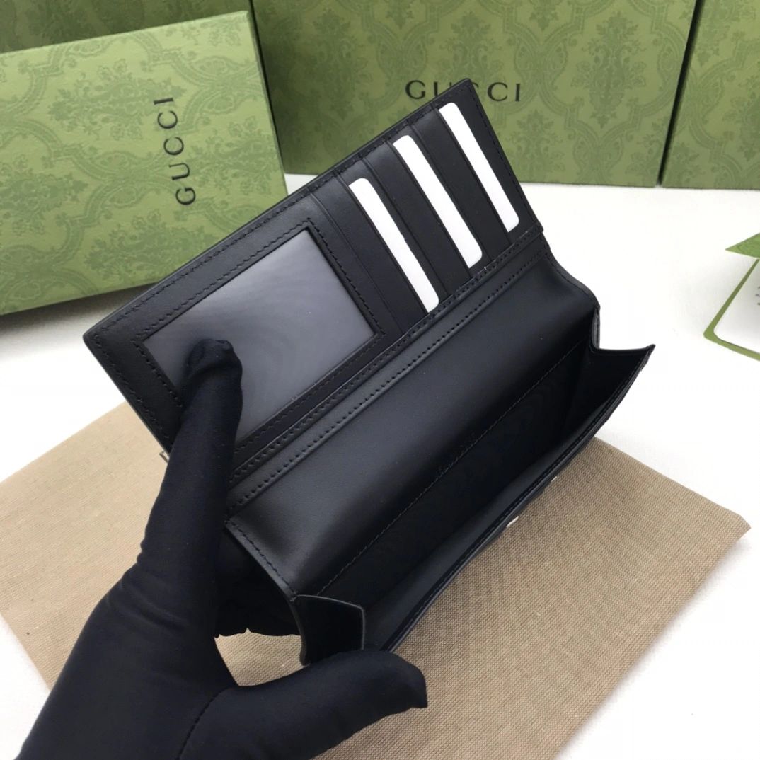 Versatile Gucci Wallets Purse 56812