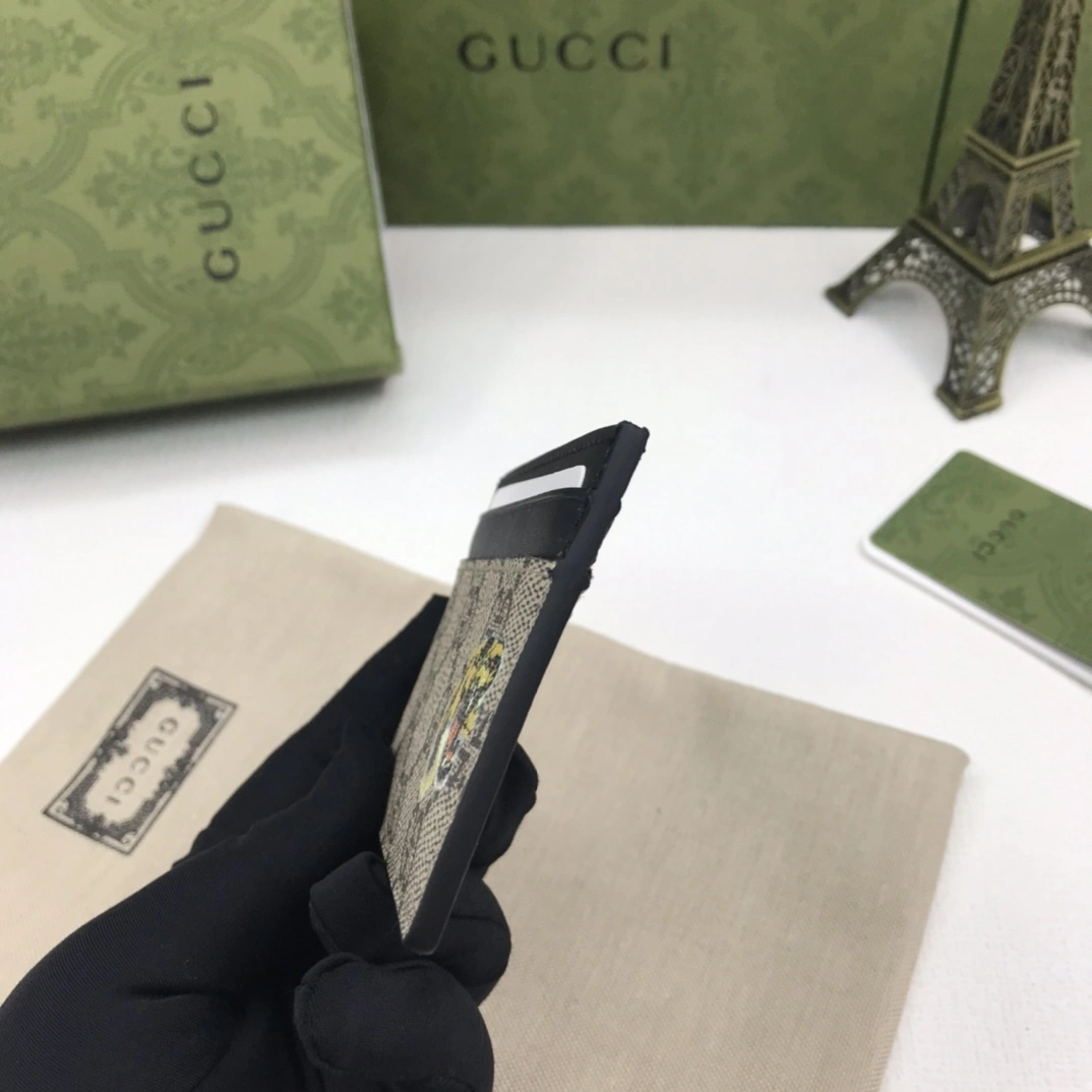 Gucci Wallets Purse MoistureWicking 56805