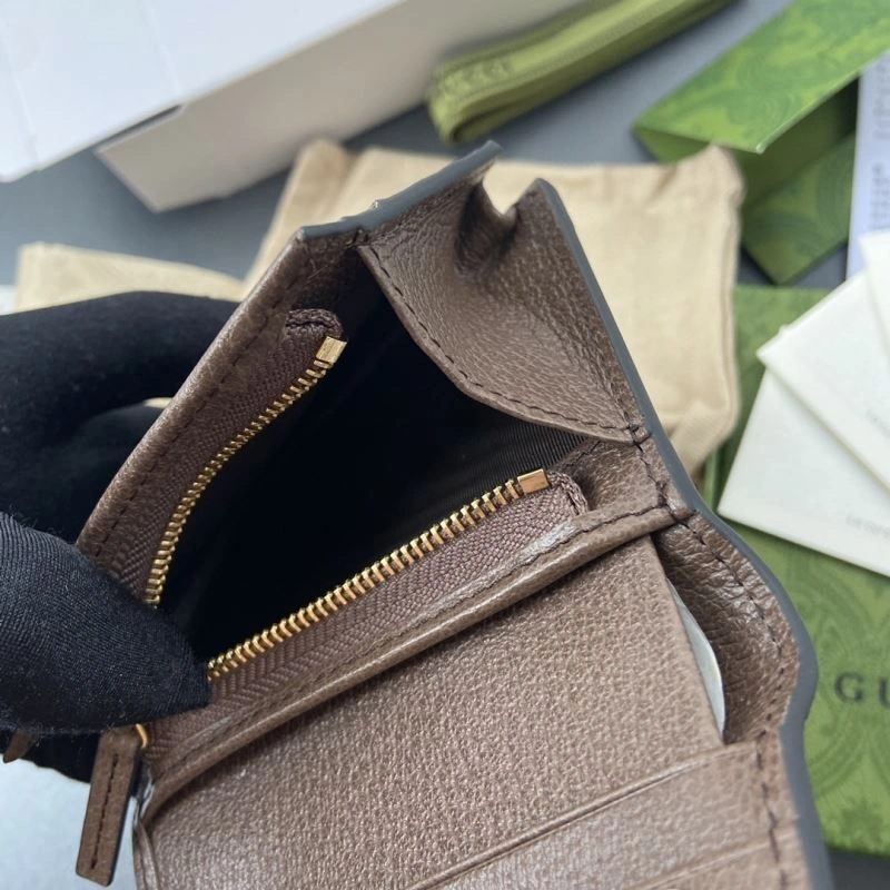 Gucci Wallets Purse WaterResistant 65804
