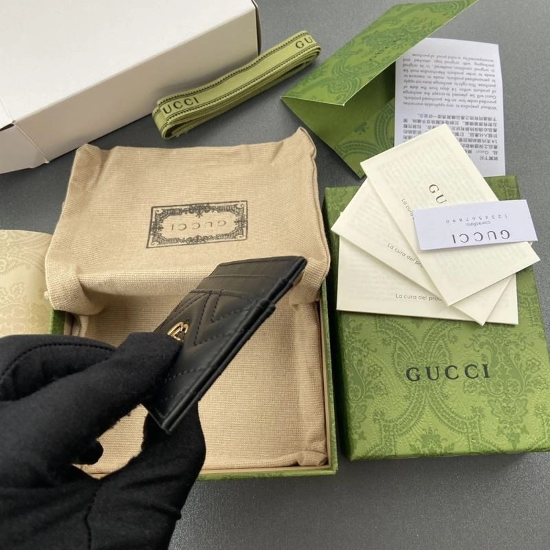 Gucci Wallets Purse ComfortFit 65786