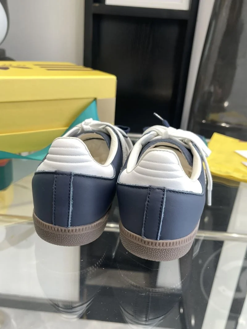 GoAnywhere Gucci x Adidas Shoes 24572