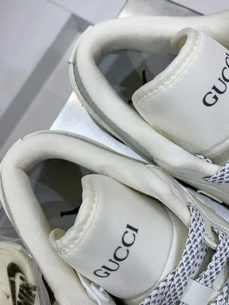 Minimalist Gucci x Nike Shoes 23775