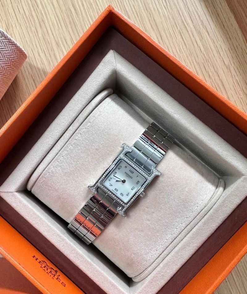 Bold HERMES Watches 183824
