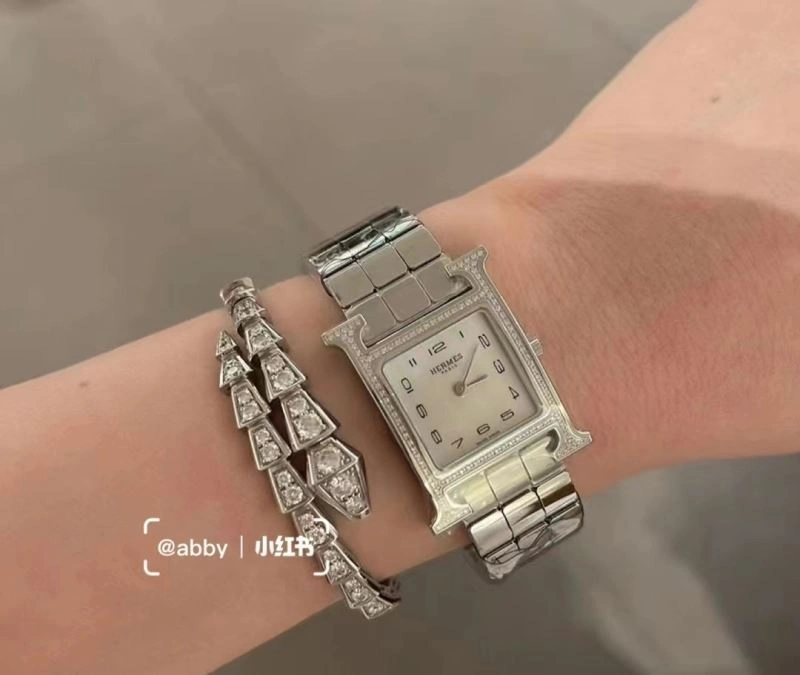 Bold HERMES Watches 183824