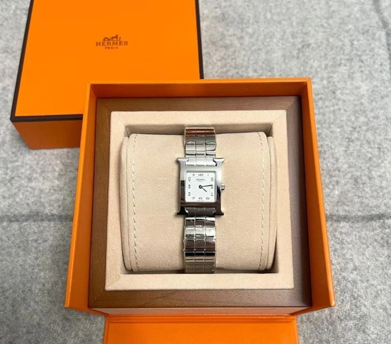 Bold HERMES Watches 183824
