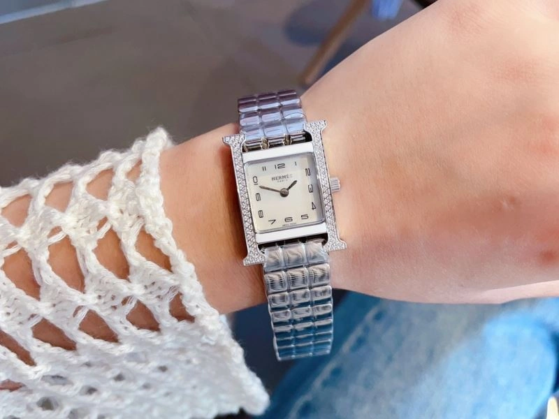Lightweight HERMES Watches 183820