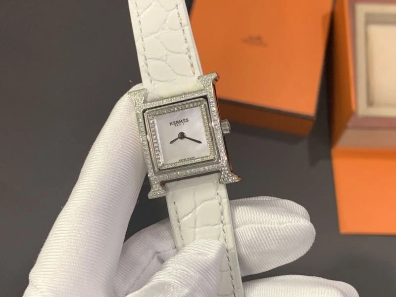 HERMES Watches Attractive 183831