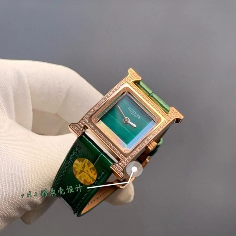 Trendsetting HERMES Watches 183829