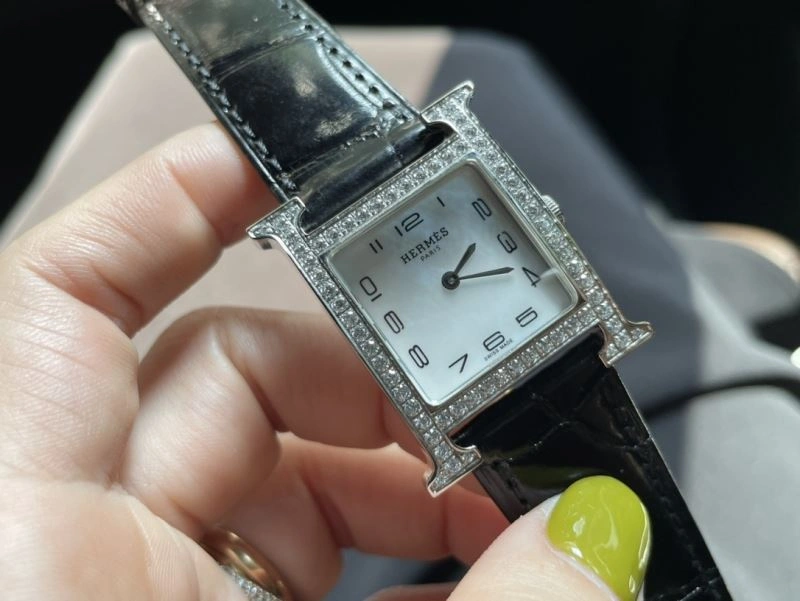 Trendsetting HERMES Watches 183821