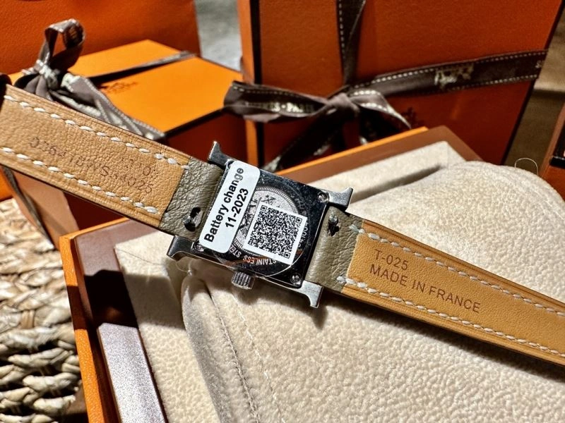 Unique HERMES Watches 183811