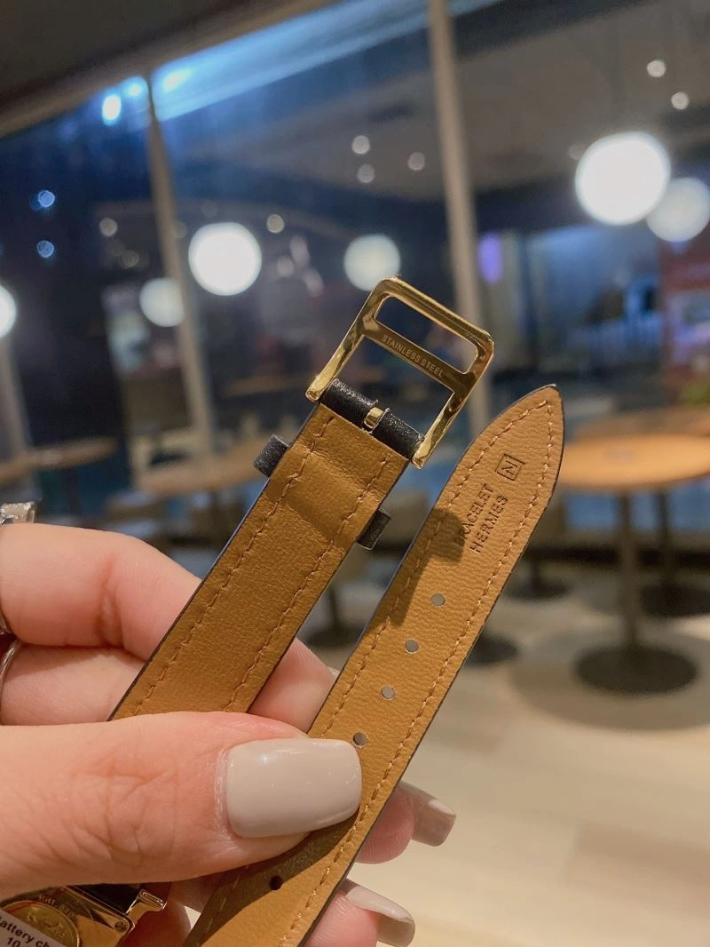 Resilient HERMES Watches 183786