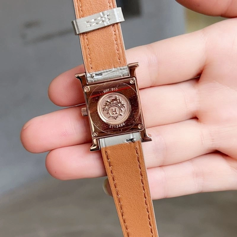 Sporty HERMES Watches 183800