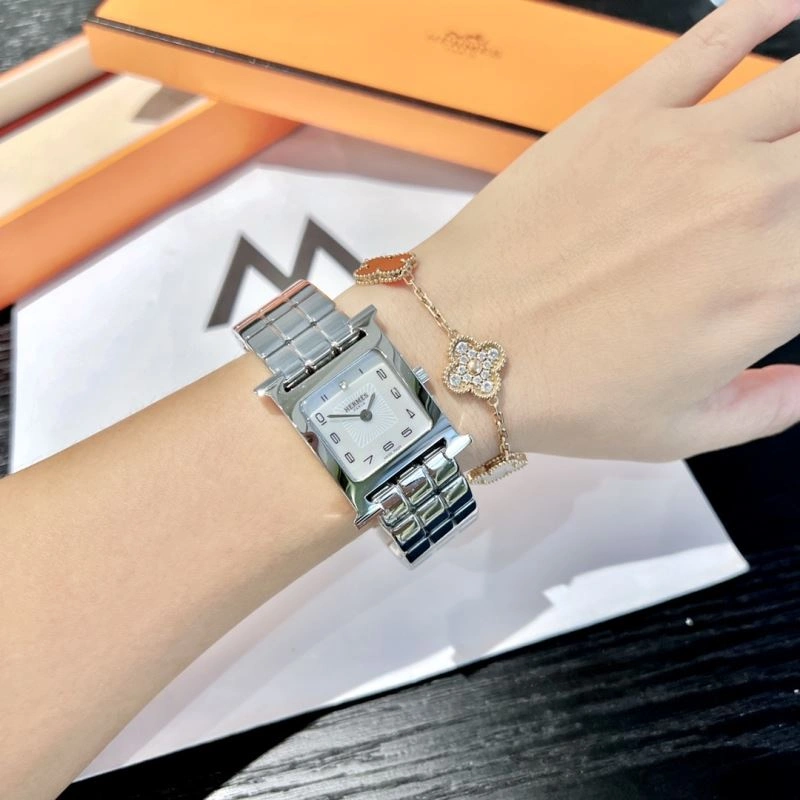 EyeCatching HERMES Watches 183779