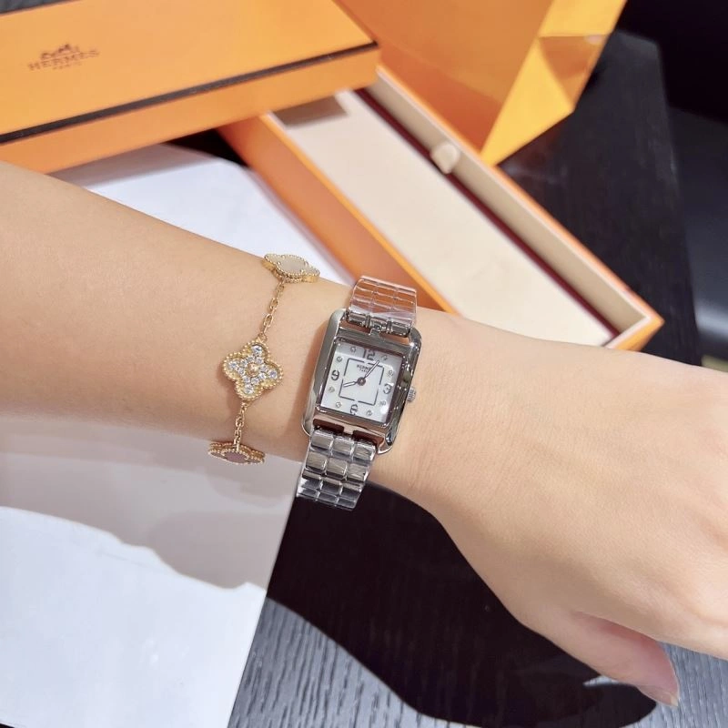 Lightweight HERMES Watches 183781