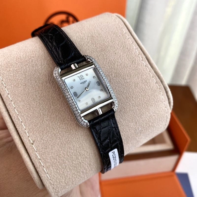 Practical HERMES Watches 183792