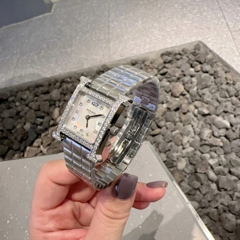 HERMES Watches Upgraded 183753
