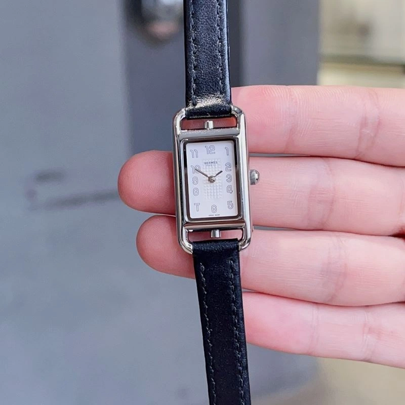 HERMES Watches Sleek 183756