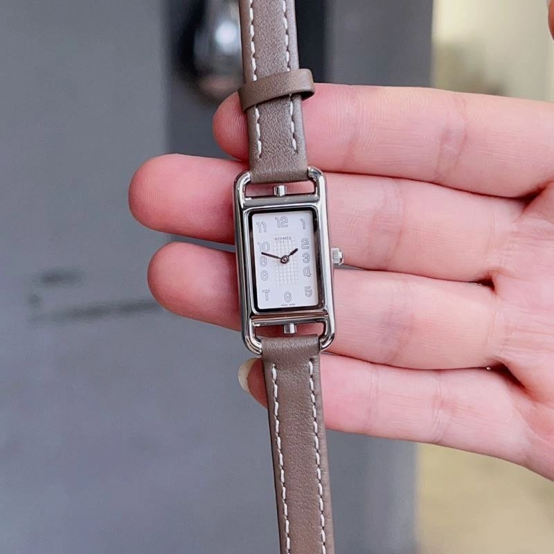 HERMES Watches Sleek 183756