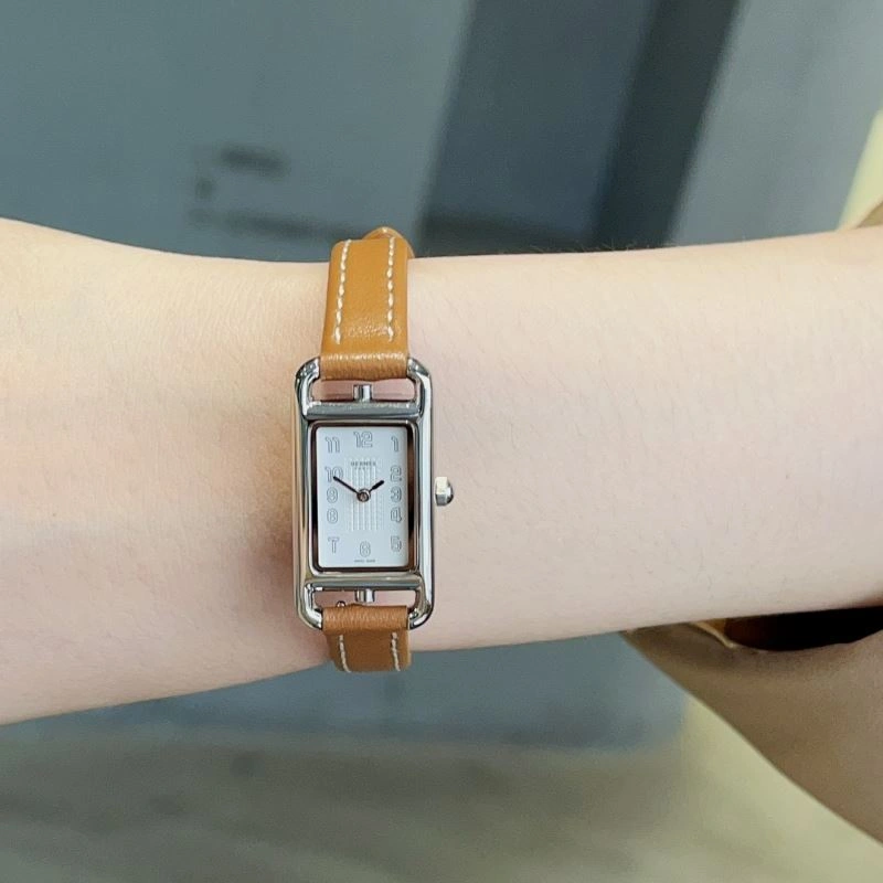 HERMES Watches Sleek 183756