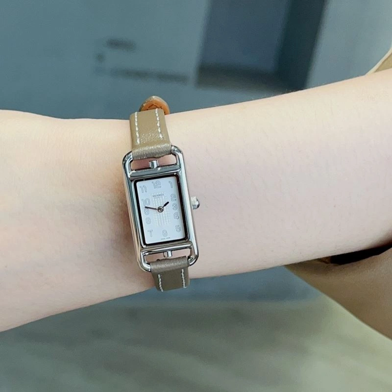HERMES Watches Sleek 183756