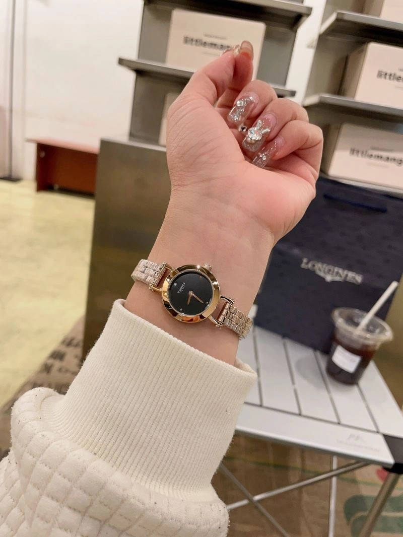 Cozy HERMES Watches 183751