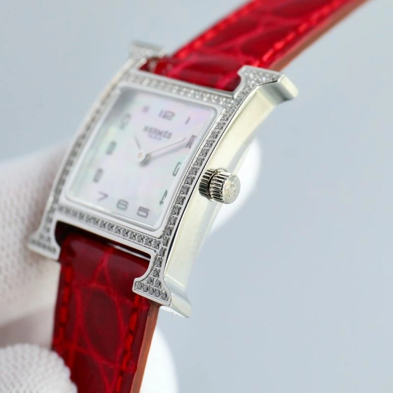 Practical HERMES Watches 183754