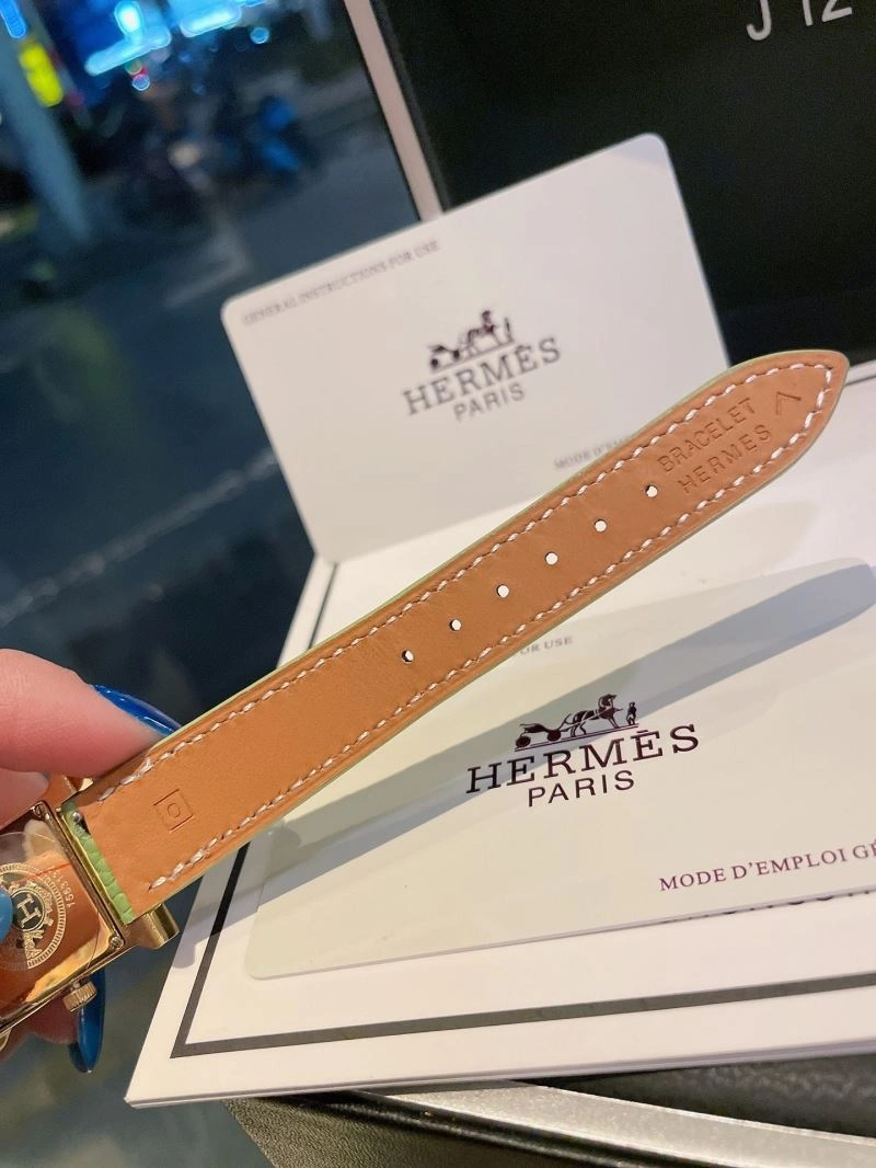 Supportive HERMES Watches 183728