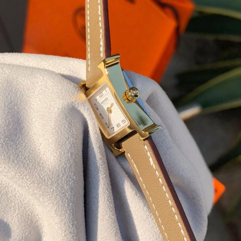 EyeCatching HERMES Watches 183699