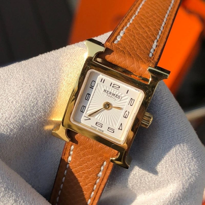 EyeCatching HERMES Watches 183709